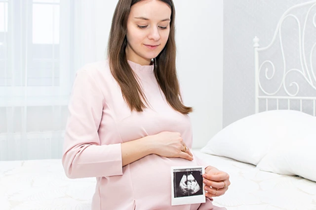 Mang Thai 3 Tháng Đầu: Những Điều Cần Biết và Lưu Ý