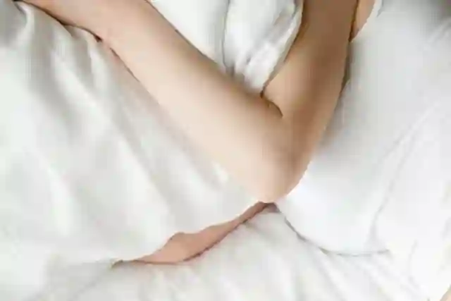 Ra Nhiều Khí Hư Loãng Như Nước Có Phải Mang Thai? 4 Lý Do