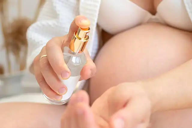 Nước Hoa Cho Phụ Nữ Mang Thai: 4 Cách Sử Dụng Nước Hoa