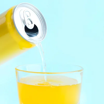 Mang Thai Có Thể Uống Nước Tăng Lực Không? 3 Rủi Ro